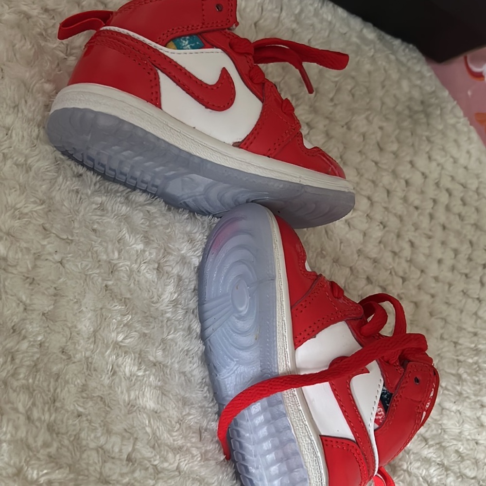 TODDLER JORDAN 1 MIDS